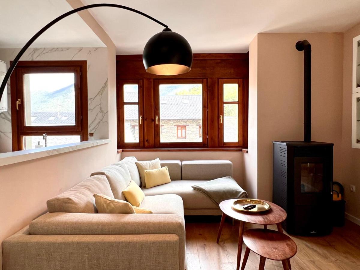 Duplex La Roca - L'Amfitriona Daire Espot Dış mekan fotoğraf
