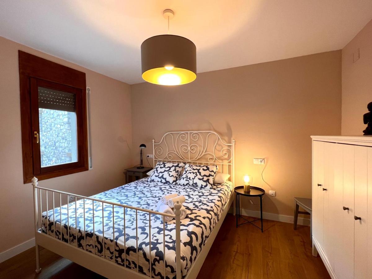 Duplex La Roca - L'Amfitriona Daire Espot Dış mekan fotoğraf